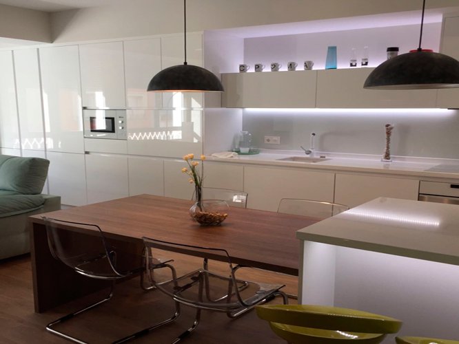 Cocinas con Isla y Península en Sevilla — proyecto real Di’Como Cocinas 3