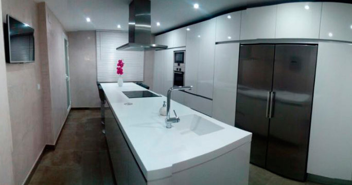 Cocinas modernas: una tendencia al alza. Cocinas Sevilla cocina3 Cocinas modernas: una tendencia al alza.