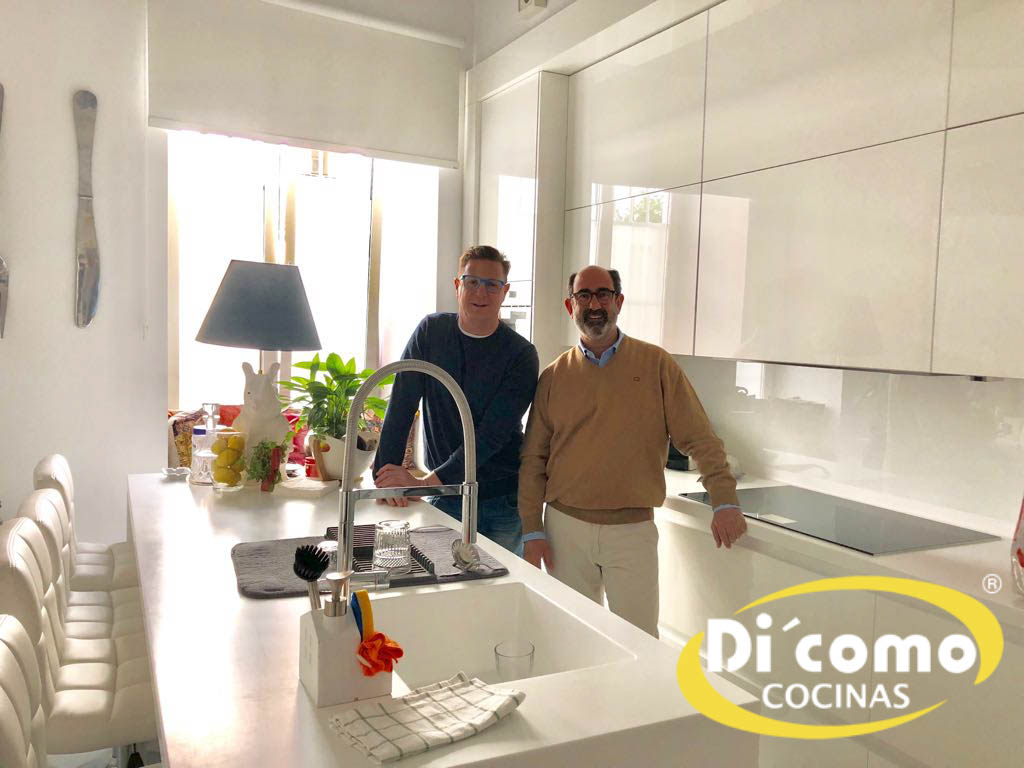 Di ´Como Cocinas y Cocina de Jorge Cadaval, de Los Morancos Cocinas Sevilla WhatsApp-Image-2018-06-08-at-09.01.51-3 Di ´Como Cocinas y Cocina de Jorge Cadaval, de Los Morancos