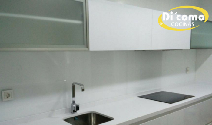 ¿Cómo de altos debes situar los gabinetes de cocina?