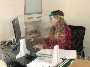 Di´Como Cocinas y la seguridad en su empresa Cocinas Sevilla WhatsApp-Image-2020-06-17-at-15.58.42-5-300x225 Di´Como Cocinas y la seguridad en su empresa