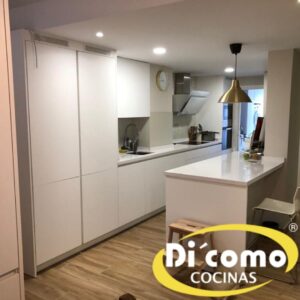 Cómo se ve una cocina tradicional en 2021 Cocinas Sevilla 22-300x300 Cómo se ve una cocina tradicional en 2021