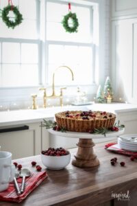 christmas-dessert-recipes-683x1024-1-200x300 Ideas para decorar tu cocina esta Navidad