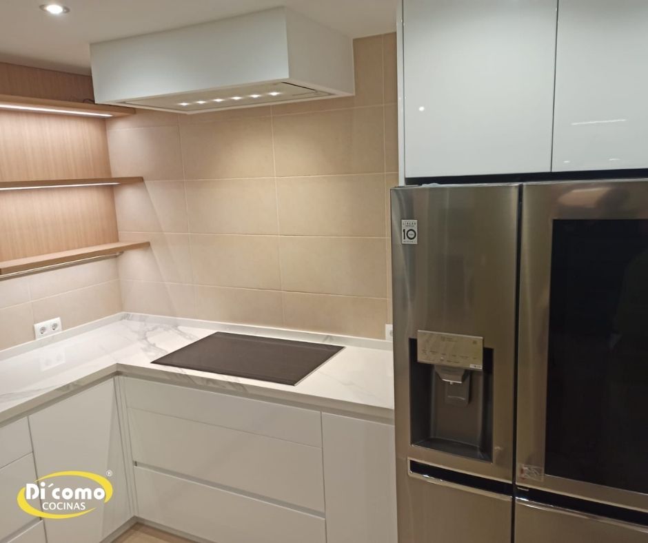 Pensando en diseñar tu nueva cocina en colores cálidos