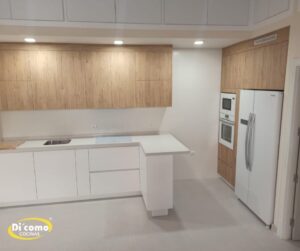Diseños y nuevas instalaciones de Cocinas By Di´Como Cocinas Cocinas Sevilla 6-300x251 Diseños y nuevas instalaciones de Cocinas By Di´Como Cocinas
