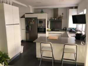 Diseños y nuevas instalaciones de Cocinas By Di´Como Cocinas Cocinas Sevilla Tienda-de-cocinas-en-Sevilla-Cocinas-con-Islas-300x225 Diseños y nuevas instalaciones de Cocinas By Di´Como Cocinas