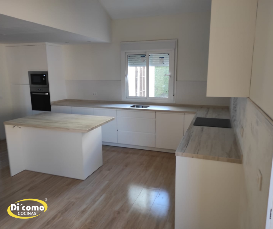 Aprovecha nuestro descuento del 10% antes de fin de año en la renovación de tu cocina
