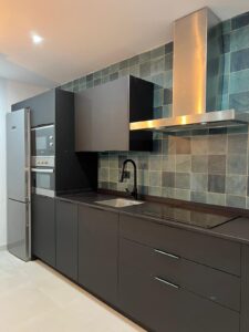 Renueva tu cocina de la playa con un 10% de descuento Cocinas Sevilla Renueva-tu-cocina-2-225x300 Renueva tu cocina de la playa con un 10% de descuento
