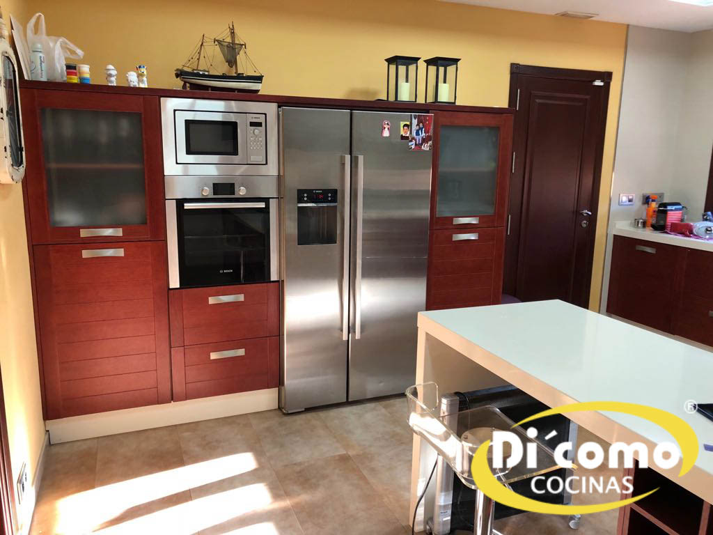 Cocinas Clásicas: La Belleza Intemporal en el Corazón del Hogar