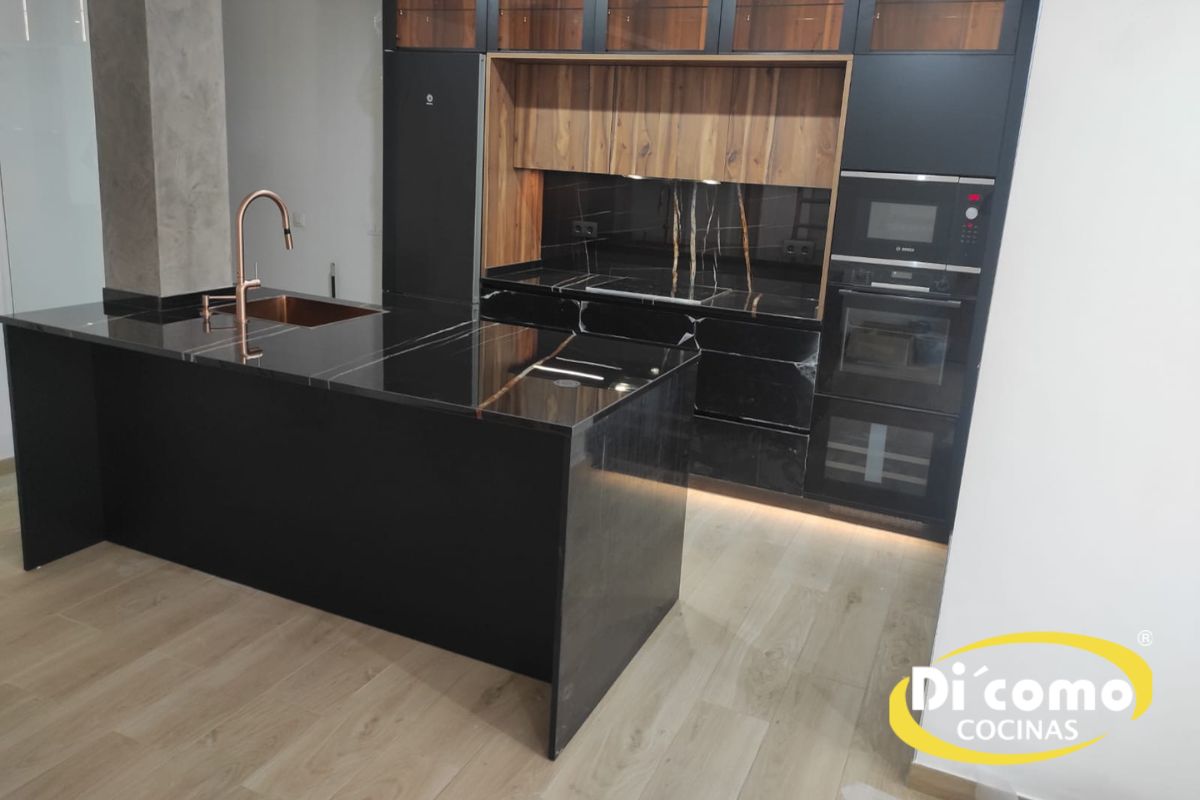 Optimizando el Espacio en Tu Cocina: Estrategias para Aprovechar al Máximo Cada Rincón