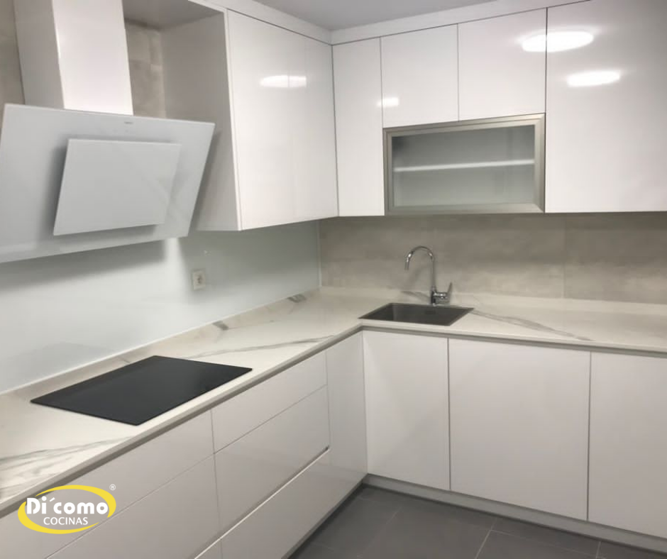 Cómo Elegir Cocinas Minimalistas: Estilo, Funcionalidad y Simplicidad