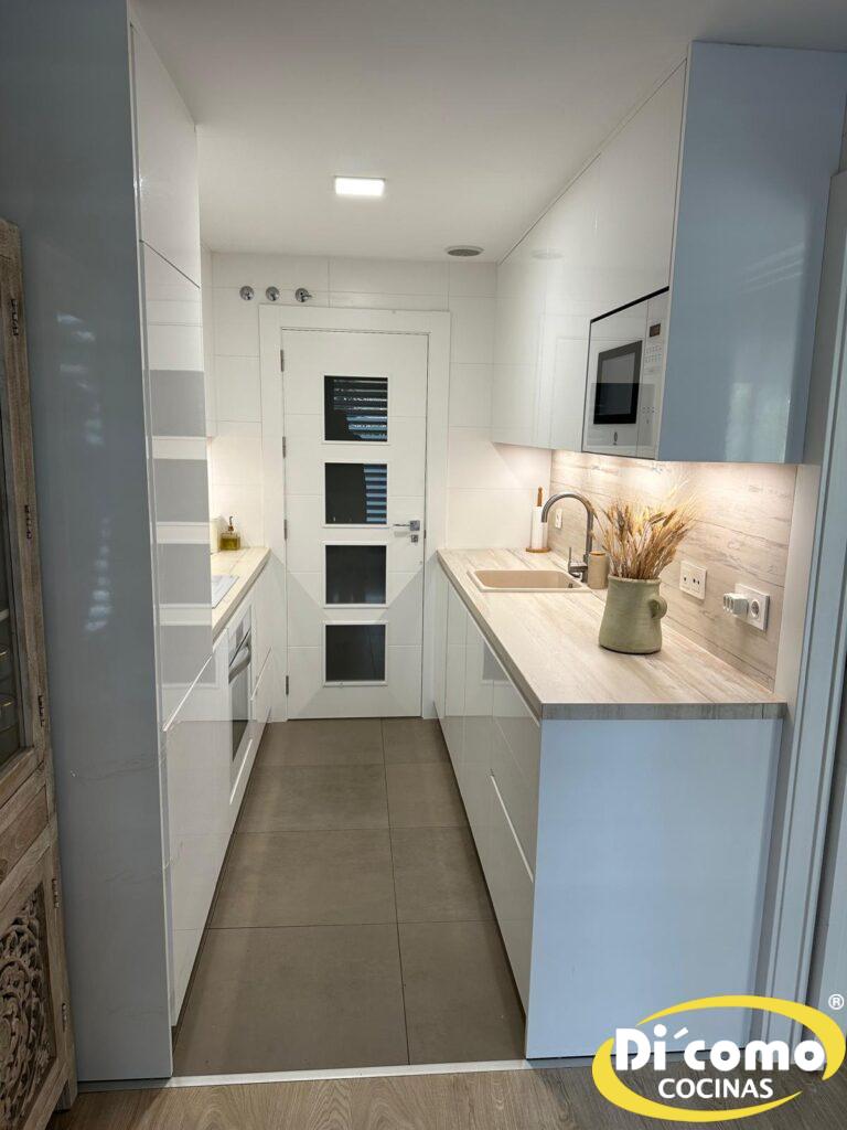 copia-de-whatsapp-image-2024-05-06-at-202211-2-768x1024 Renueva tu cocina con un 10% de descuento
