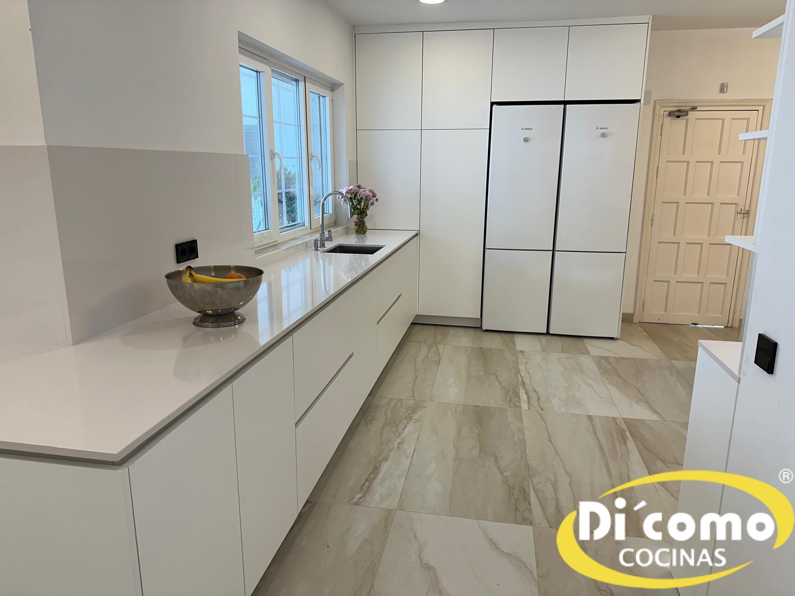 Renueva tu Cocina con Di’Como Cocinas: Diseño, Calidad y Funcionalidad en Sevilla