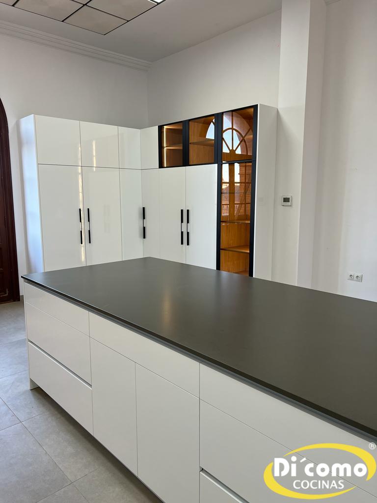 Renueva tu cocina con un 10% de descuento Cocinas Sevilla copia-de-whatsapp-image-2024-05-13-at-201827-3-2 Renueva tu cocina con un 10% de descuento