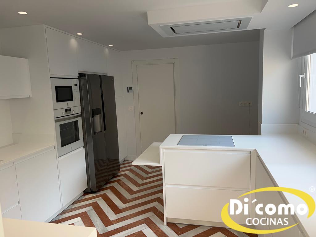 Di’Como Cocinas: Diseñamos la Cocina de Tus Sueños para Toda la Vida Cocinas Sevilla copia-de-whatsapp-image-2024-05-13-at-202116-10-2 Di’Como Cocinas: Diseñamos la Cocina de Tus Sueños para Toda la Vida