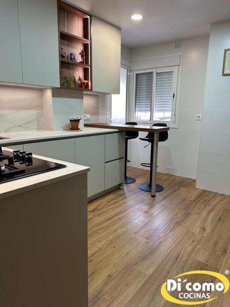 whatsapp-image-2024-06-20-at-120154-768x1024 Renueva tu Cocina en Septiembre con Di’Como Cocinas: ¡Descuento del 10%!